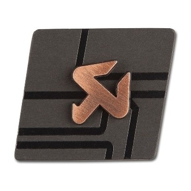 Pin Akrapovic corte láser | Merchandising oficial | BeRacing1