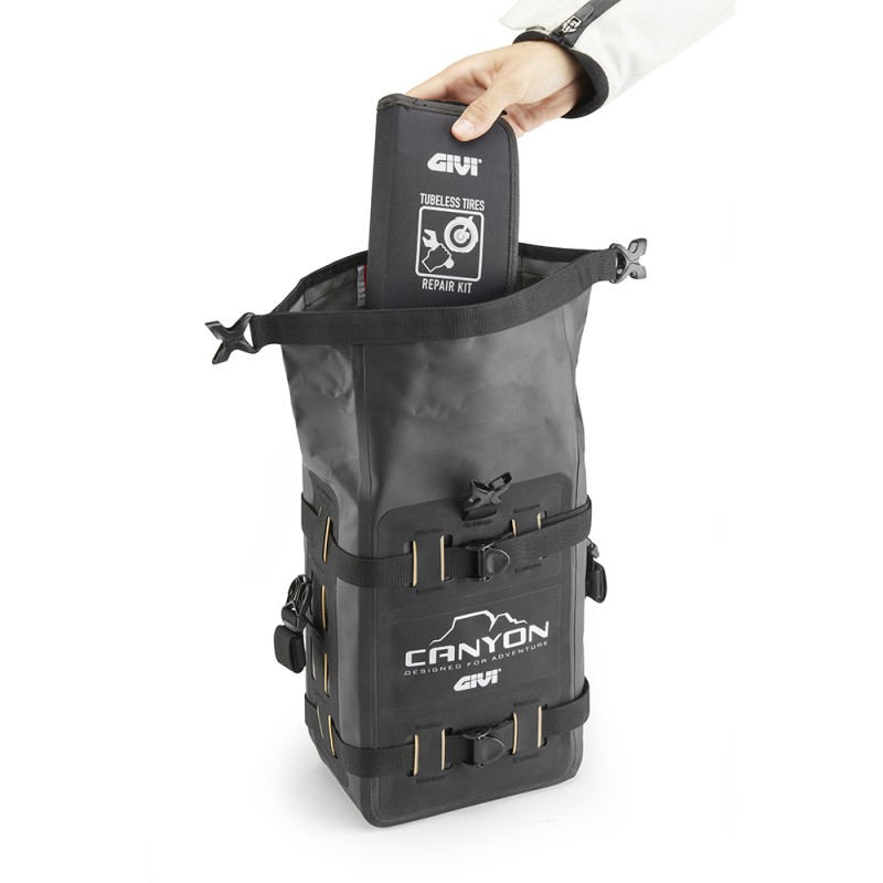 GIVI CANYON CARGO BAG 8L GRT722B