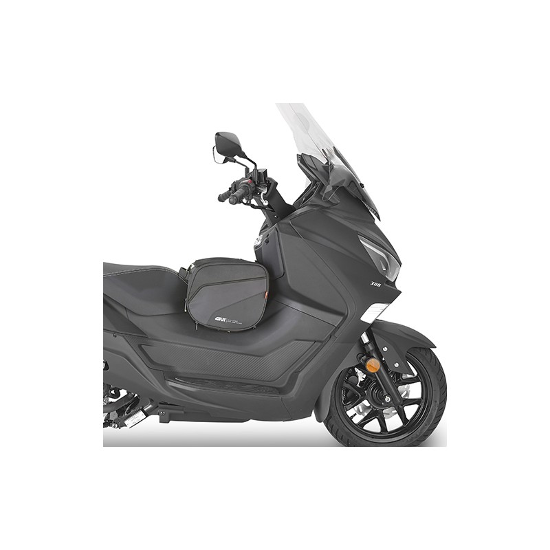 GIVI EASY-T SCOOTER TUNNEL BAG 23L EA136B