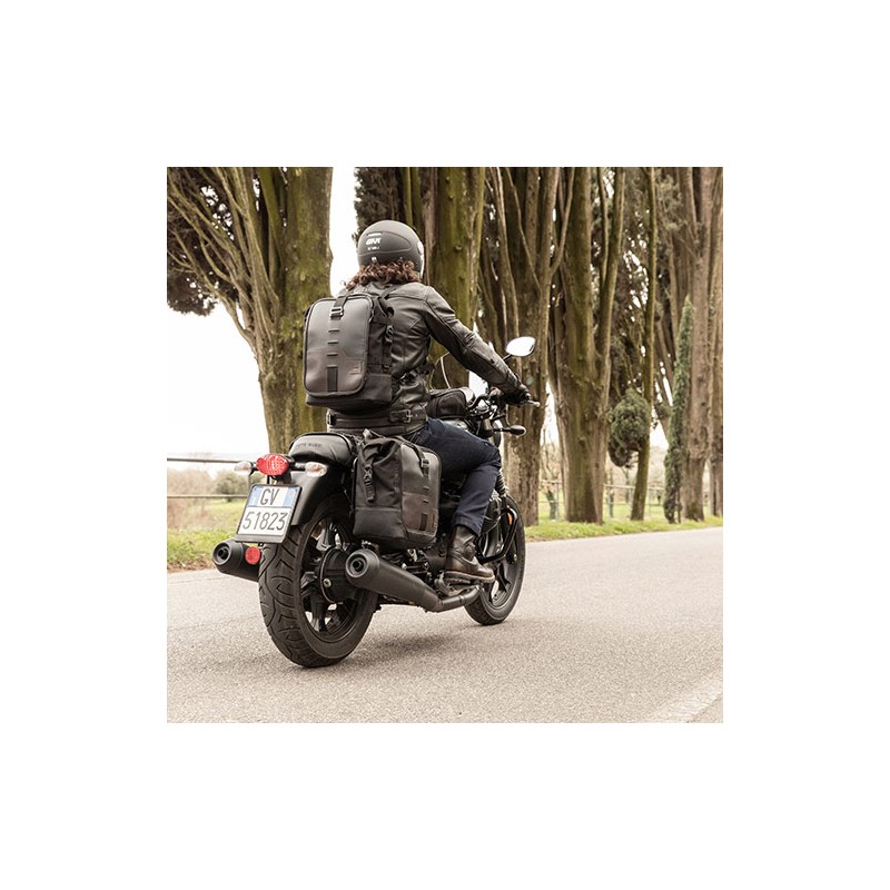 GIVI CORIUM MOCHILA CRM101