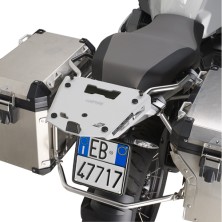 GIVI ADAPTADOR POSTERIOR SRA5112 2