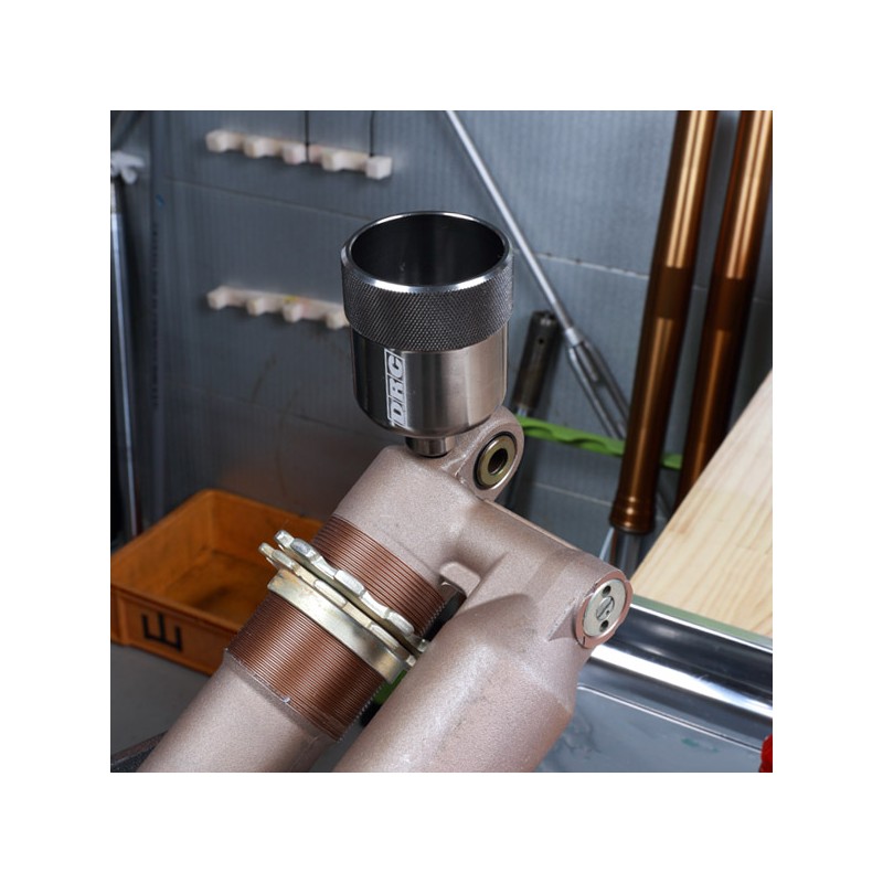 DRC REAR SUSPENSION BLEED CUP WP D59-37-157