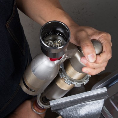 DRC COPA DE PURGA DE SUSPENSIÓN TRASERA SHOWA 1 D59-37-158